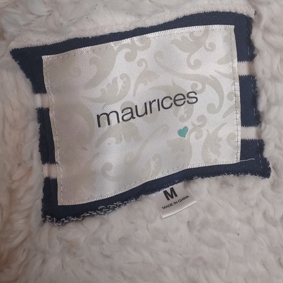 Maurices Size Medium Blue/White Puffy/Thick Jacket - Picture 7 of 8